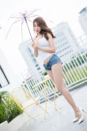 年轻老师6大胸女教师_BD在线播放