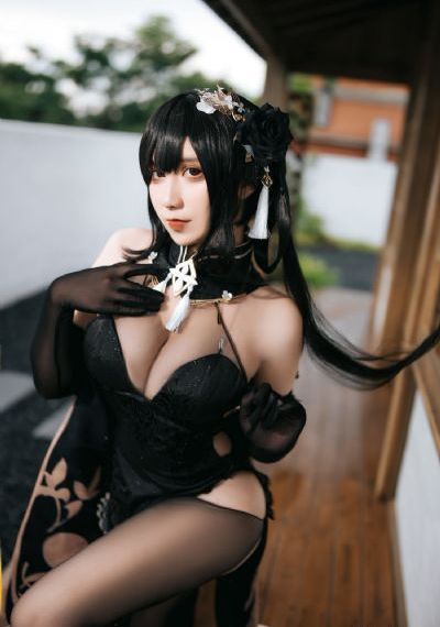 儿子的女友父亲的女友_720HD在线观看